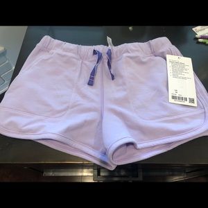 Ivivva Good Feels Short in lilac size 14 NWT